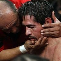 Pelapis Tangan Ilegal, Margarito Diskorsing