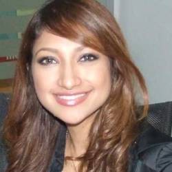 Jadi Janda Gambreng, Rahma Azhari Dipuji 