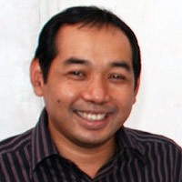 Pemkot Surabaya Setuju PNS Pakai Sepatu Produk Lokal