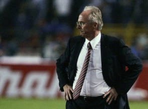 Eriksson Akan Selamatkan Portsmouth