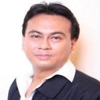 Dewasa dalam Politik dan Keseharian