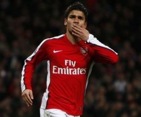 Air Mata Dudu di Emirates Stadium