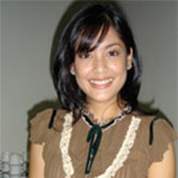 Lulu Tobing, Di Depan Layar No, Di Balik Layar Yes!