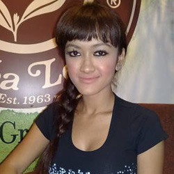 Pernikahan Dikabarkan Retak, Julia Perez Kejar Pria Argentina