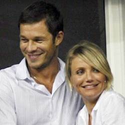 Cameron Diaz Berburu Tempat Nikah di Inggris