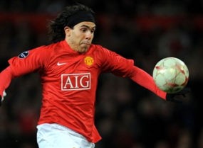 Tevez: Biarkanku Terus di Old Trafford