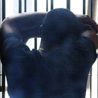 Pintu Sel Lupa Dikunci, 4 Tahanan Polsek Ciracas Kabur