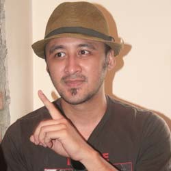 Alexa Panik Sehari Tanpa Musik