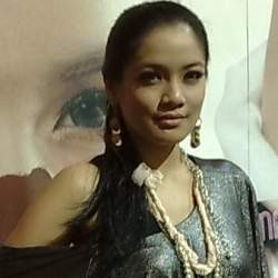 Sering Lupa Lagu, Titi Kamal Ogah Bicara Nikah