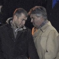 Hiddink: Roman Tak Ikut Campur