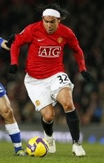 Tevez Tak Ingin di Inggris