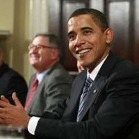 Obama Targetkan Pangkas Setengah Defisit AS dalam 4 Tahun