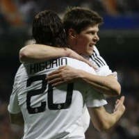 Lumat Betis 6-1, Madrid Dekati Barca