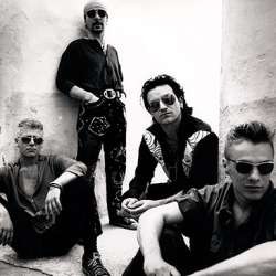 U2 dan J-Lo Apes Lagunya Bocor di Internet