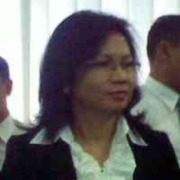 Hadapi DPR, Karen Potong Rambut