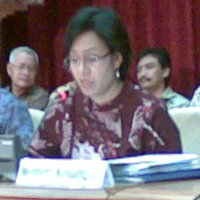 Penerimaan Bea Cukai 2009 Diproyeksi Turun Rp 4,1 Triliun 