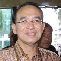 Ada yang Vulgar Ada yang Diam-diam