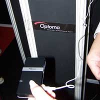 Proyektor Portable Mulai Serbu Indonesia