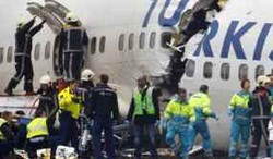 Pilot & Kopilot Juga Tewas