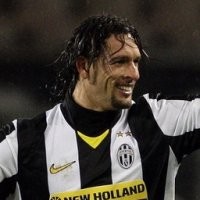 Amauri Korban Rasis dan Dituduh Curi Popok