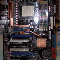 Motherboard Anyar Asus Siap Manjakan Overclocker