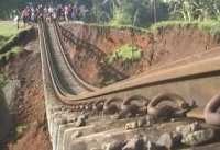 Penumpang Kereta ke Arah Timur Stabil