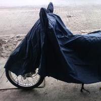 Selimut Pengusir Debu Motor