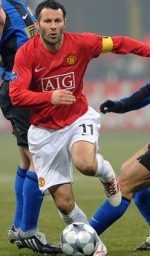 Mourinho: Giggs Paling Oke