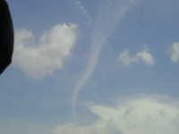 Awan Aneh di Jakarta Awan Biasa