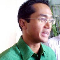 Ical Kirim Anindya Resmikan Gedung Milik Bakrie di ITB