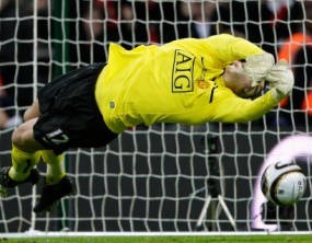 Penalti di Wembley? MU Jagonya