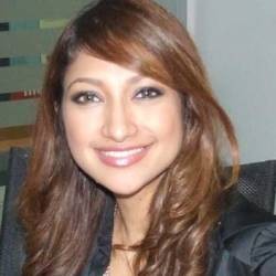 Rahma Azhari Bantah Katrol Popularitas dengan Foto Bugil