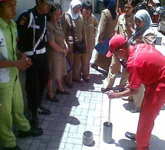 BPLH Cek SPBU di Ahmad Yani