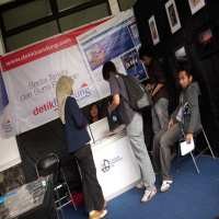 Berburu Foto di Dies Emas ITB