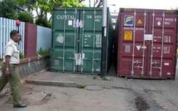 Kasus 10 Kontainer Isi Ponsel Masih Ditangani Bea Cukai