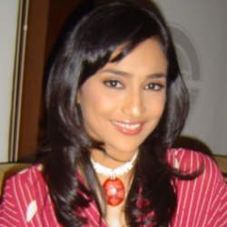 Diserang Gejala Tyfus, Cindy Fatika Tetap Syuting