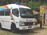Mobil Sehat Indosat Sapa Papua