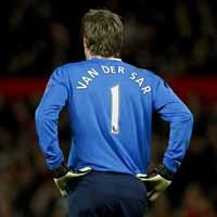 Rekor Van der Sar Dihentikan Blunder