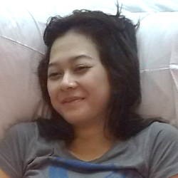 Aura Kasih Muntah 7 Kali Sehari