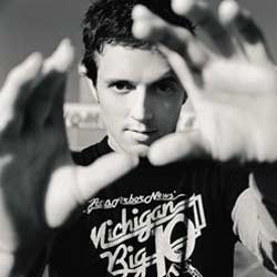 Hari Pertama, Jason Mraz Bersanding Dengan Dianne Reeves