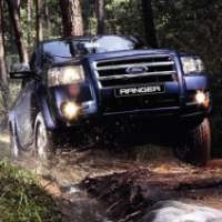 2 Ford Ranger Keluar Juni