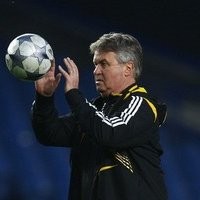 Ujian Buat Hiddink di Piala FA