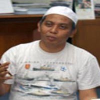 Endin Gerilya dari Pengajian Sampai Pecel Lele