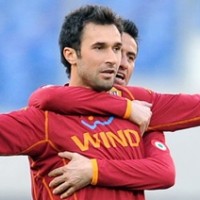 Satu Poin Buat Roma dari Vucinic
