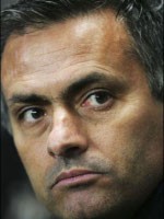 Mourinho Kali Ini Enggan Komentari Wasit
