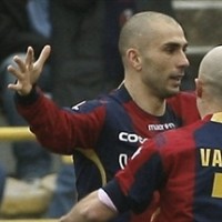 Hat-trick Di Vaio untuk Sang Ibu