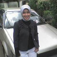 Nadya Suka Yang Tua dan Orisinal