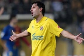 Musuh di Lapangan, bukan Penonton