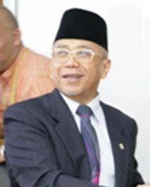 Sedia Payung Sebelum Hujan Ala Menpera Yusuf Asyari