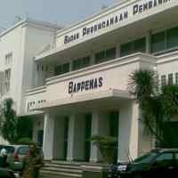 50 Aturan Perundang-undangan Bebani Dunia Usaha